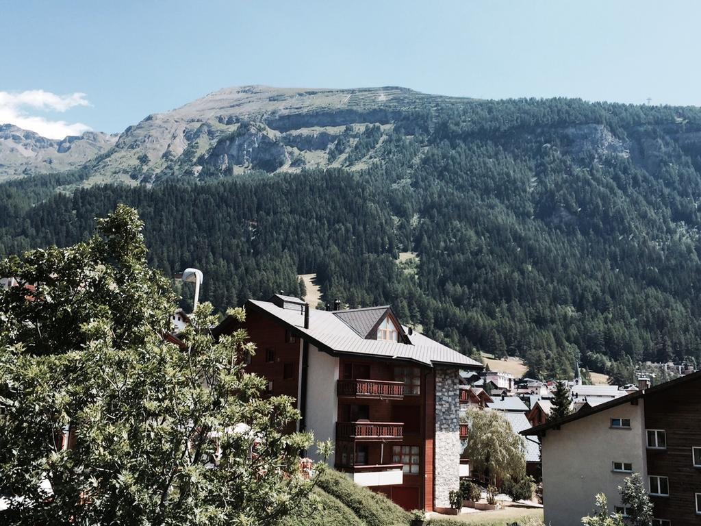 Haus Valesia Lejlighed Leukerbad Eksteriør billede